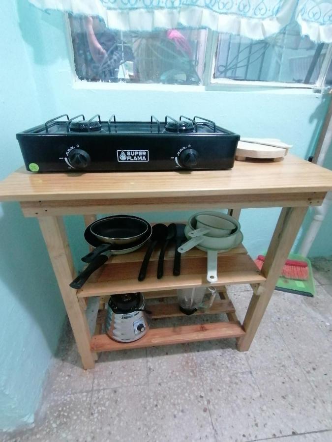 Departamento Cercano Al Aeropuerto T2, A 2 Calles Kota Meksiko Bagian luar foto